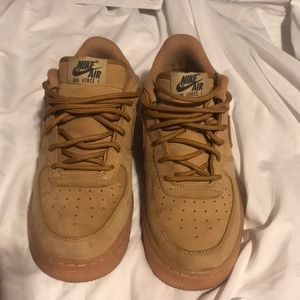 Nike Airforce Ones - Low Wheat - Boys